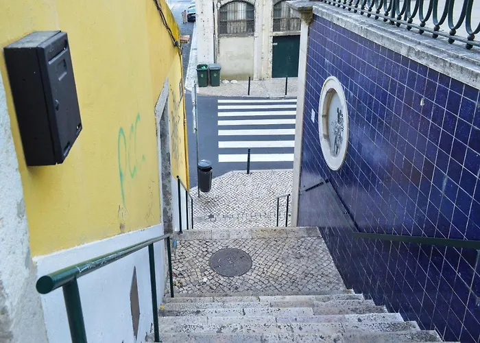 Alfama Loft, Santa Apolonia Apartment Lisbon
